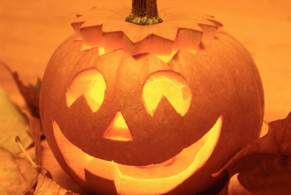 5 pumpkin carving safety rules
